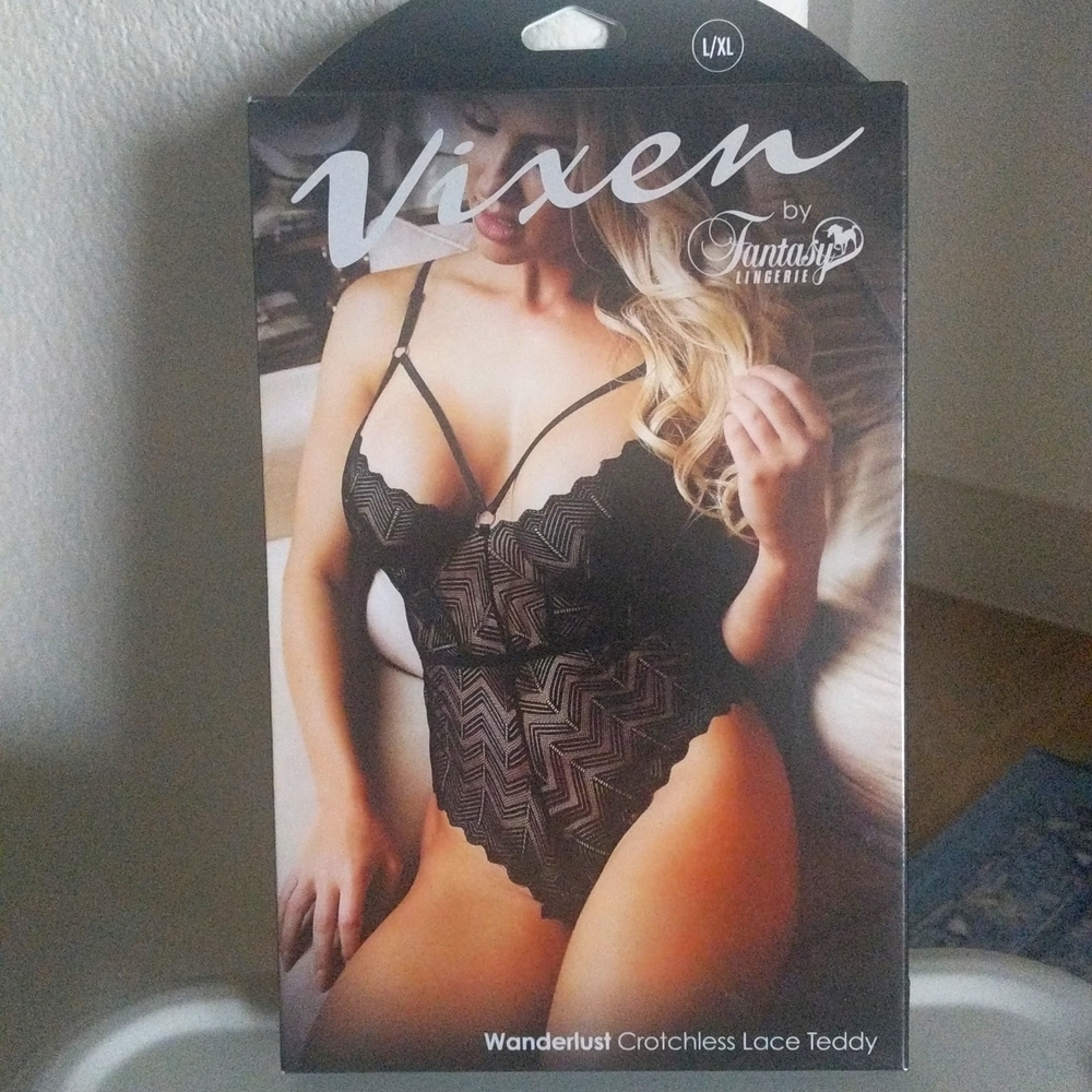 New, Never Opened Vixen Wanderlust Crotchless Lace Teddy